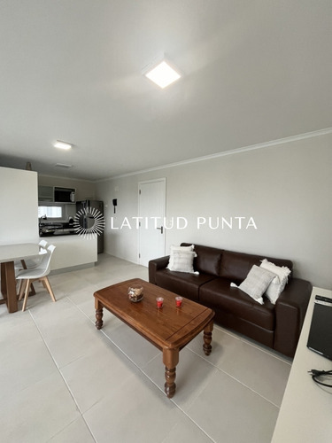 Apartamento En Ocean Drive, 1 Dormitorio Y Medio