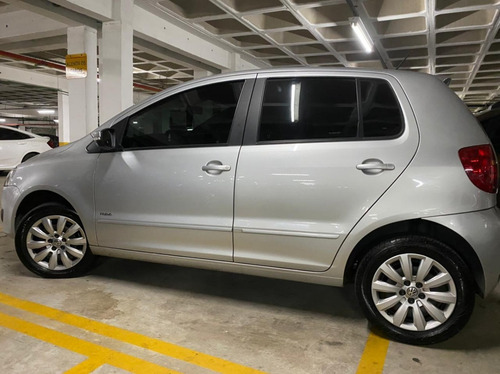 Imagem 4 de 9 de Volkswagen Fox 1.6