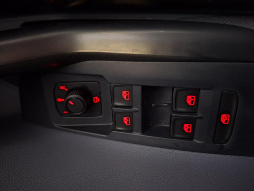 Volkswagen T-Cross 1.0 200 TSI TOTAL FLEX COMFORTLINE AUTOMÁTICO