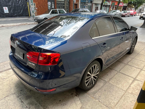 Volkswagen Vento 2.0 Sportline Tsi 200cv