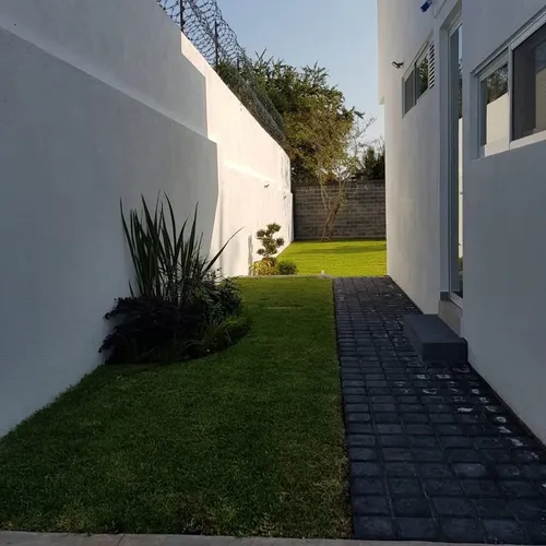 Al Sur De Cuernavaca En Raccionamiento Seguridad Moderna Casa Nueva