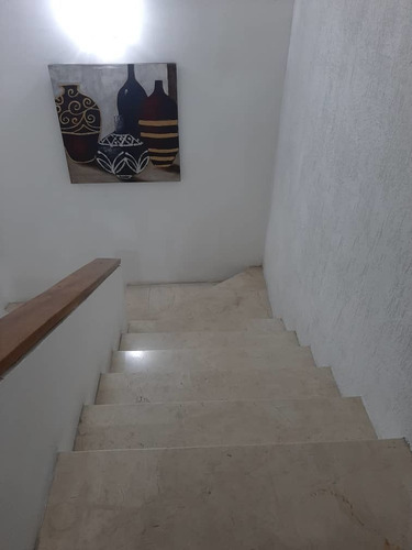 Imagen 9 de 14 de Armando Ortunio Sky Group Exclusivos Townhouses Conjunto Res. Bonaventure Home, Mañongo