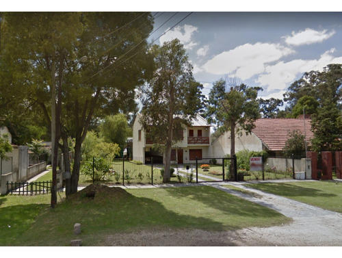 Chalet 4 Ambientes + Depto + Lote