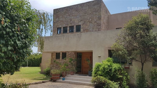 Imagen 9 de 20 de Casa En Venta En Sector Poniente, Chicureo,colina
