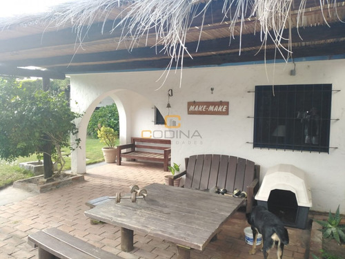 Imagen 11 de 13 de Casa De 4 Dormitorios A 1 Cuadra De La Ancap Cerca De Todo!