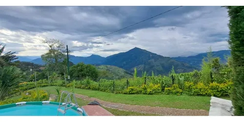 Vendo Casa Finca En Via Venecia
