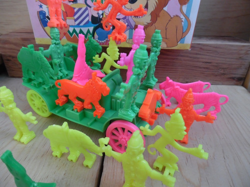 Carro Juguetes Dinámicos Auto Toy Toy Payasos Acrobátas