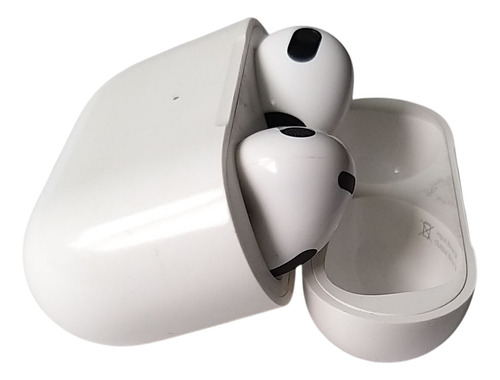 AirPods 3a Generación. A2564, Originales, Actualizados. (Usado)