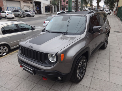 Jeep Renegade 4x4 Trailhawk 2.0 At { Excelente Estado }