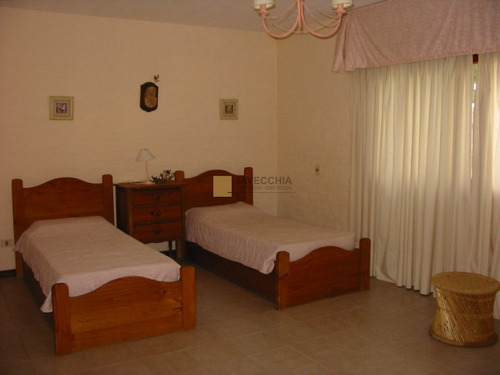 Imagen 22 de 26 de Venta De Casa De 4 Dormitorios En Pinares