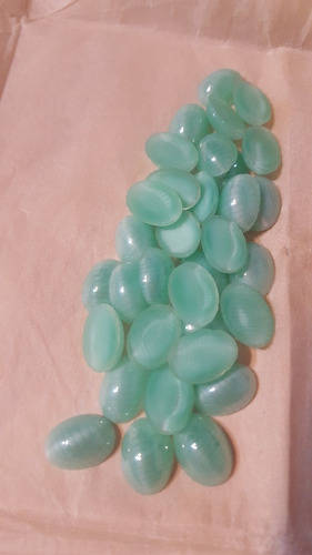 Piedras Checas Y Austriacas. 14x10 Oval X 36 Und (1/4gruesa)