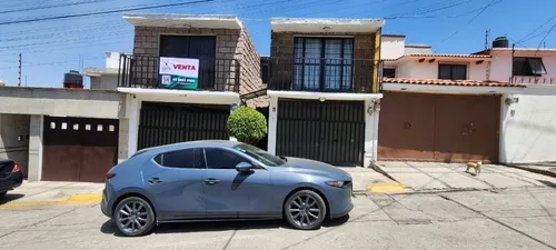 Oportunidad De Inversión En Valle Dorado Casa Amplia.