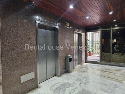 Y.t. Oficina En Venta, Campo Alegre Mls #25-24716