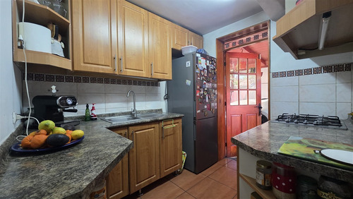 Casa En Venta De 3 Dorm. En Macul
