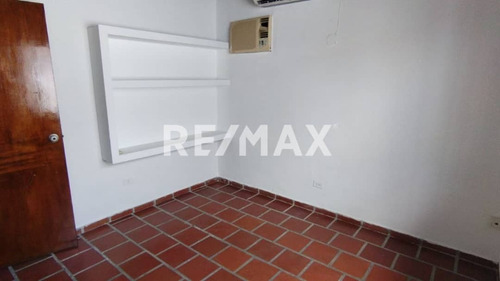 Imagen 5 de 11 de Casa En Alquiler Para Comercio En Playa El Angel Isla De Margarita