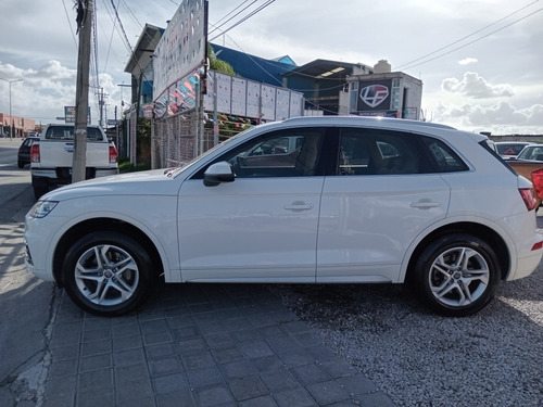 Audi Q5 2.0 L T Select Dsg