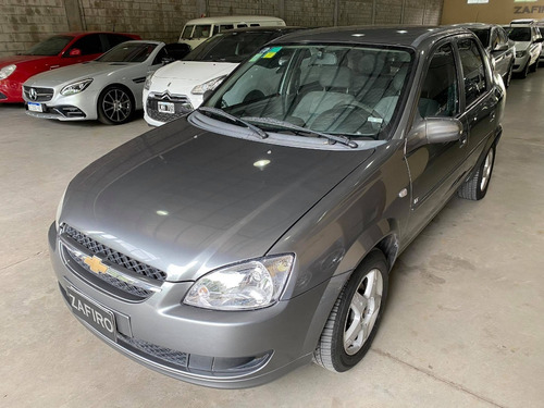 Chevrolet Classic Lt Con Gnc - Año 2010