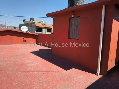 Casa En Renta En Villas De Guadalupe Xalostoc, Ecatepec De Morelos Jl 25-2937.