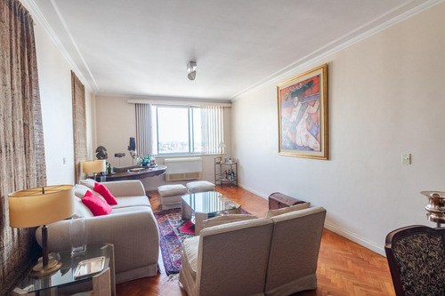Departamento En Venta En Recoleta En Posadas 1190