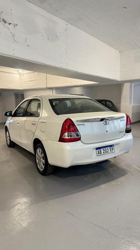 Toyota Etios 1.5 Xls At