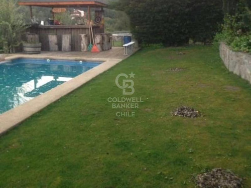 Casa En Arriendo Laguna Aculeo Con Vista Privilegiada