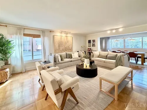 Departamento En Arriendo Amoblado De 2 Dorm. En Las Condes