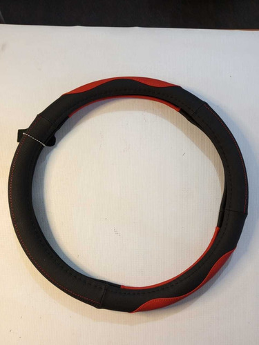 Imagen 2 de 4 de Forro De Volante Negro Y Rojo 100% Cuero Xtreme