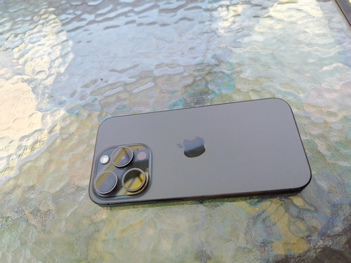 Phone 15 Pro 128 Gb (Usado)