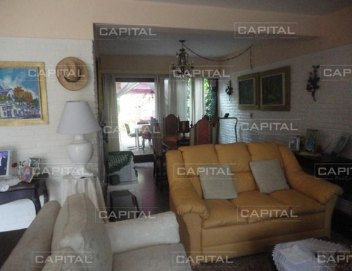 Casa En Mansa, 3 Dormitorios *- Ref: 24993