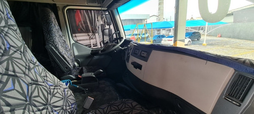 Imagem 11 de 15 de Volvo Vm330 I-shift 2020 8x2 Chassi Selectrucks