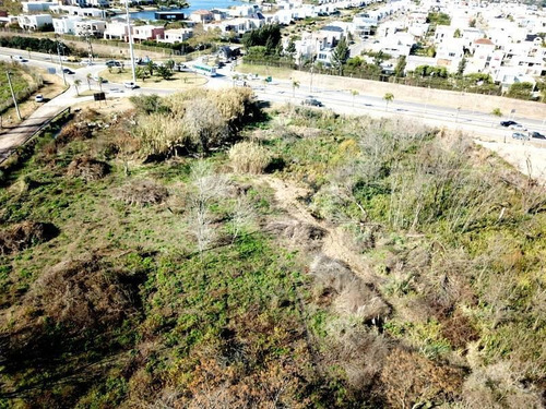 Benavidez - Fraccion De Terreno En Venta - Lote Sobre Ruta 27 - 2.6 Hectáreas - Apto Varios Destinos - Vivienda O Comercial -