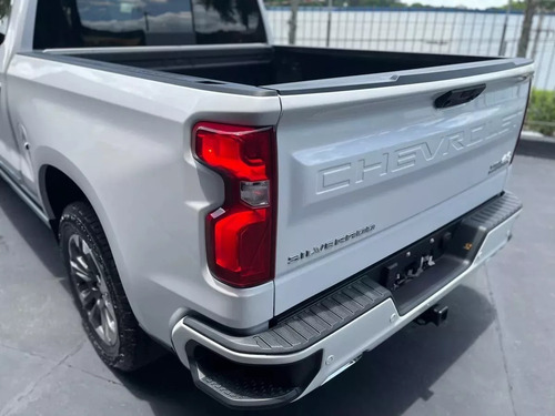 Chevrolet Silverado 5.3 V8 High Country