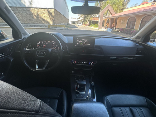 Audi Q5 2.0 L T Elite Dsg