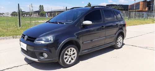 Volkswagen Suran Cross 1.6 Highline 101cv