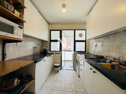 Apartamento En Venta, 4 Dormitorios, Torre De Categoría, Punta Del Este