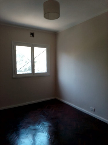Imagen 8 de 20 de Alquilado. Con Renta. Venta Depto 3 Ambientes Parque Avellaneda Recién Refaccionado. Muy Buen Estado. Luminoso.