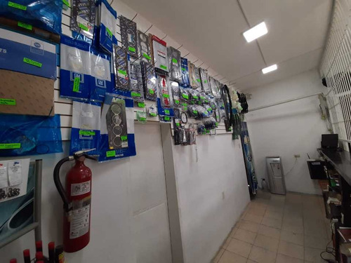 Imagen 5 de 8 de Fondo De Comercio De Venta De Repuestos Santa Rosa Maracay Aragua