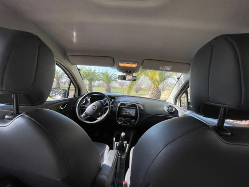 Imagen 5 de 6 de Renault Captur 2.0 Intens En Excelente Estado.