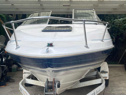 Bayliner Capri 2052