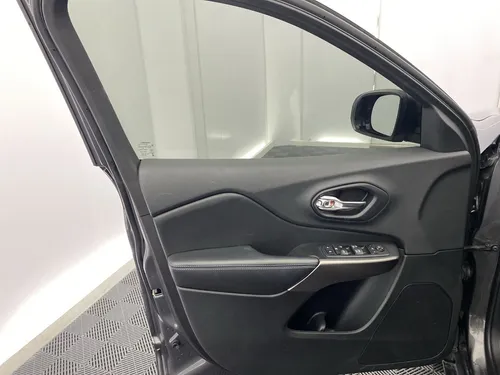 Jeep Cherokee 3.2 At 2019