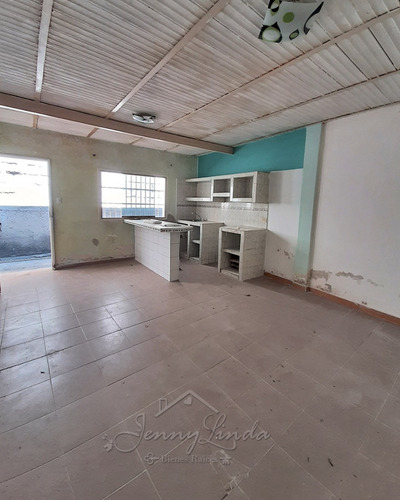 Se Vende!!! Casa En El Sector Santa Rosa Maracay Aragua
