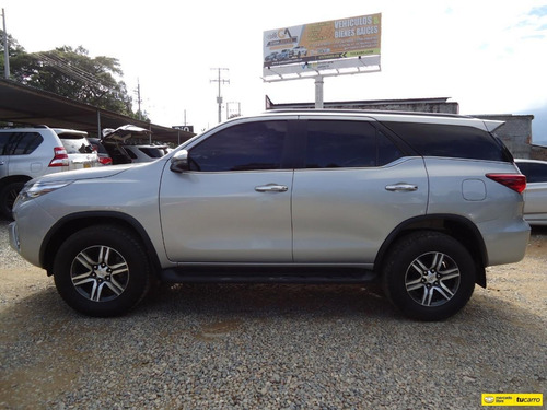 Toyota Fortuner 2.7l