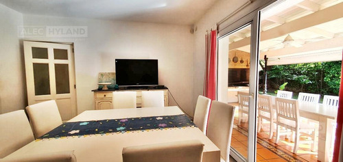 Imagen 17 de 30 de Casa 6 Ambientes En Venta - Las Lomas-beccar