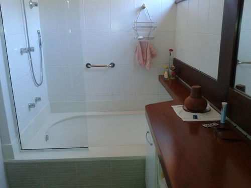 Imagem 13 de 30 de Casa Duplex, Em Condomínio, Estilo Colonial, Centro De Terreno, 04 Qts/02 Suítes/03 Vagas, 300 M², R$ 1.280.000,00 - Maria Paula - Niterói/rj - Ca20261