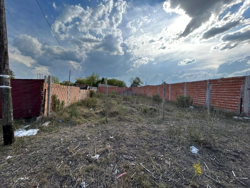 Terreno En Venta En Claypole