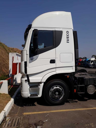 Imagem 2 de 11 de Iveco Hi Way