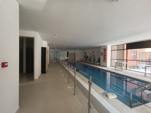 Apartamento Para Arriendo En Ciudad Salitre (5715).