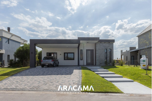 Casa En Venta Barrio Privado Cruz Del Sur - Canning