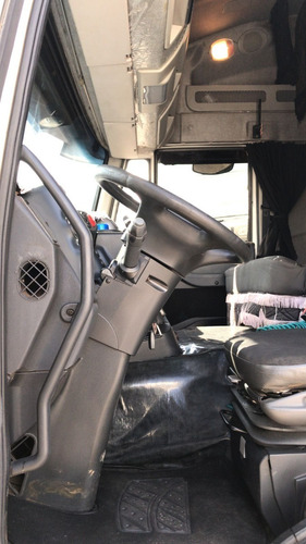 Imagem 14 de 15 de Iveco 440