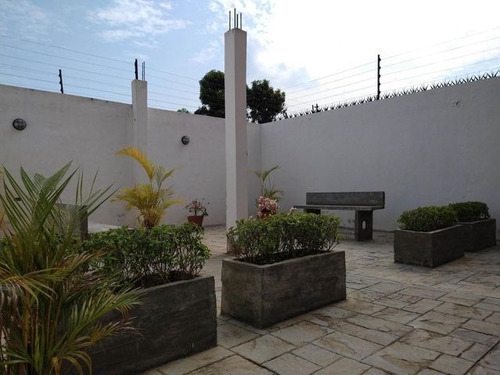 Imagen 15 de 20 de Casa En Venta Manantial Naguanagua Carabobo 22-6646 Gerardo Guillen Rent-a-house